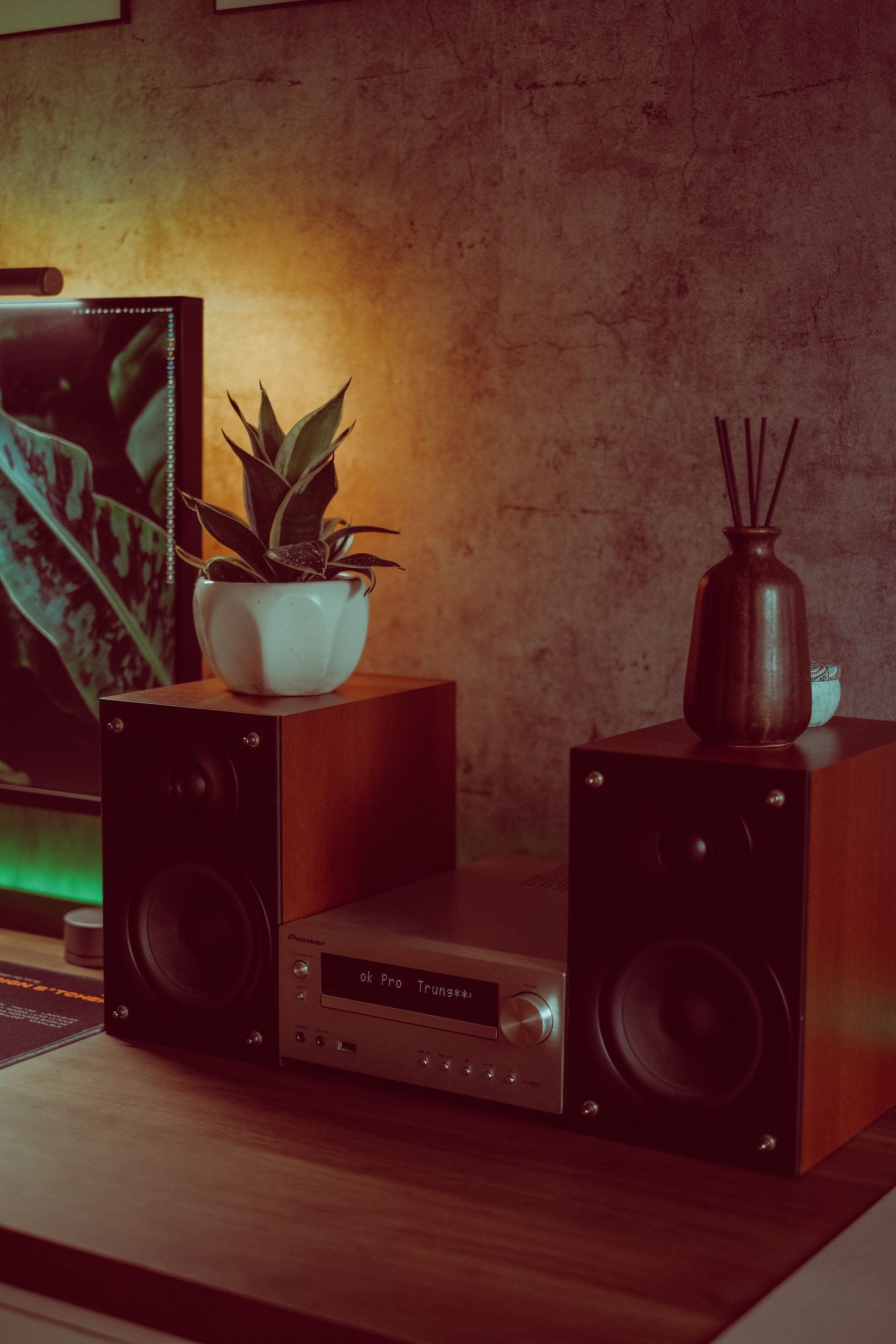 LG Speaker